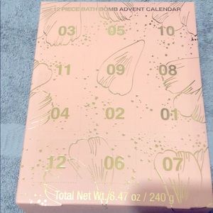 12-Piece Bath Bomb Advent Calendar